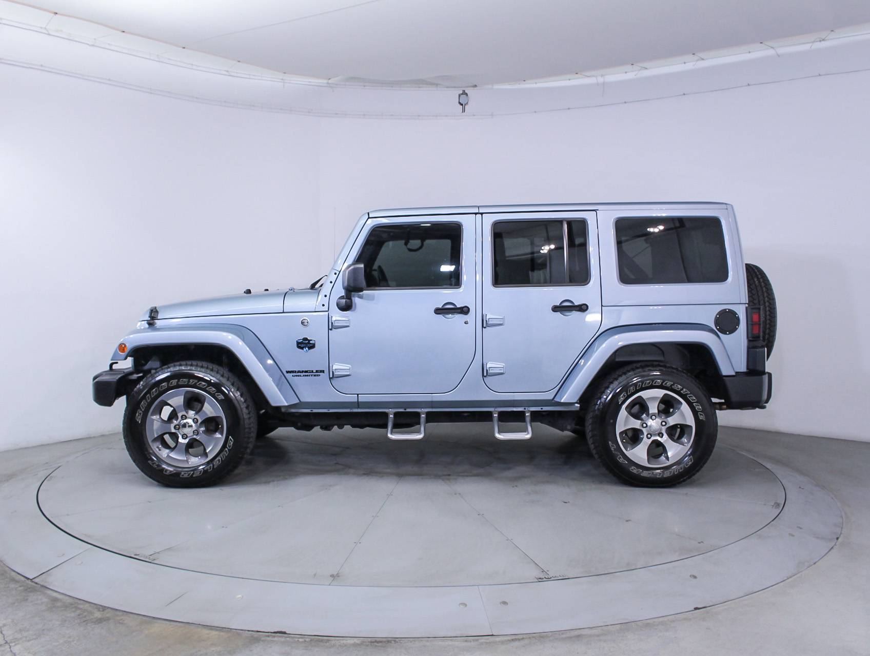 Used 2012 JEEP WRANGLER UNLIMITED Sahara Artic Edition for sale in MIAMI |  85961