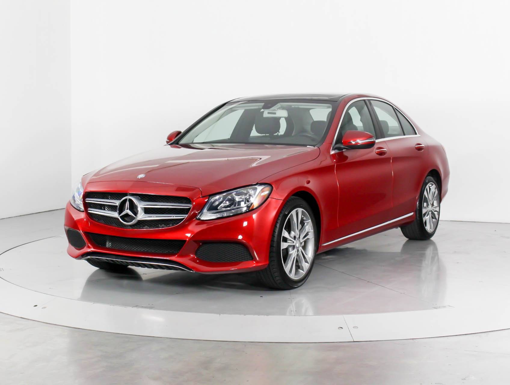 Exciting Features Available on the 2016 MercedesBenz C300