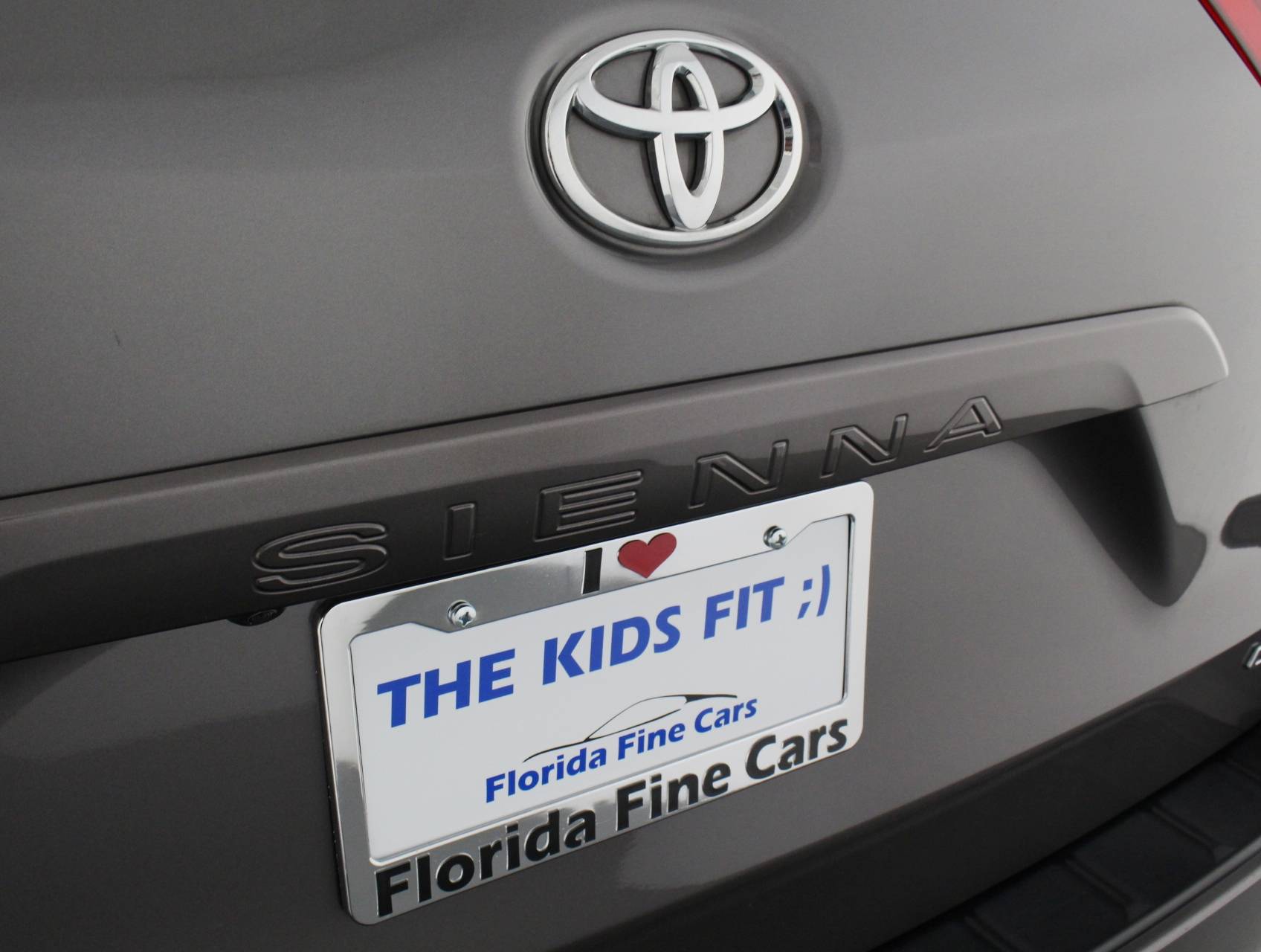 Florida Fine Cars - Used TOYOTA SIENNA 2015 MIAMI Le