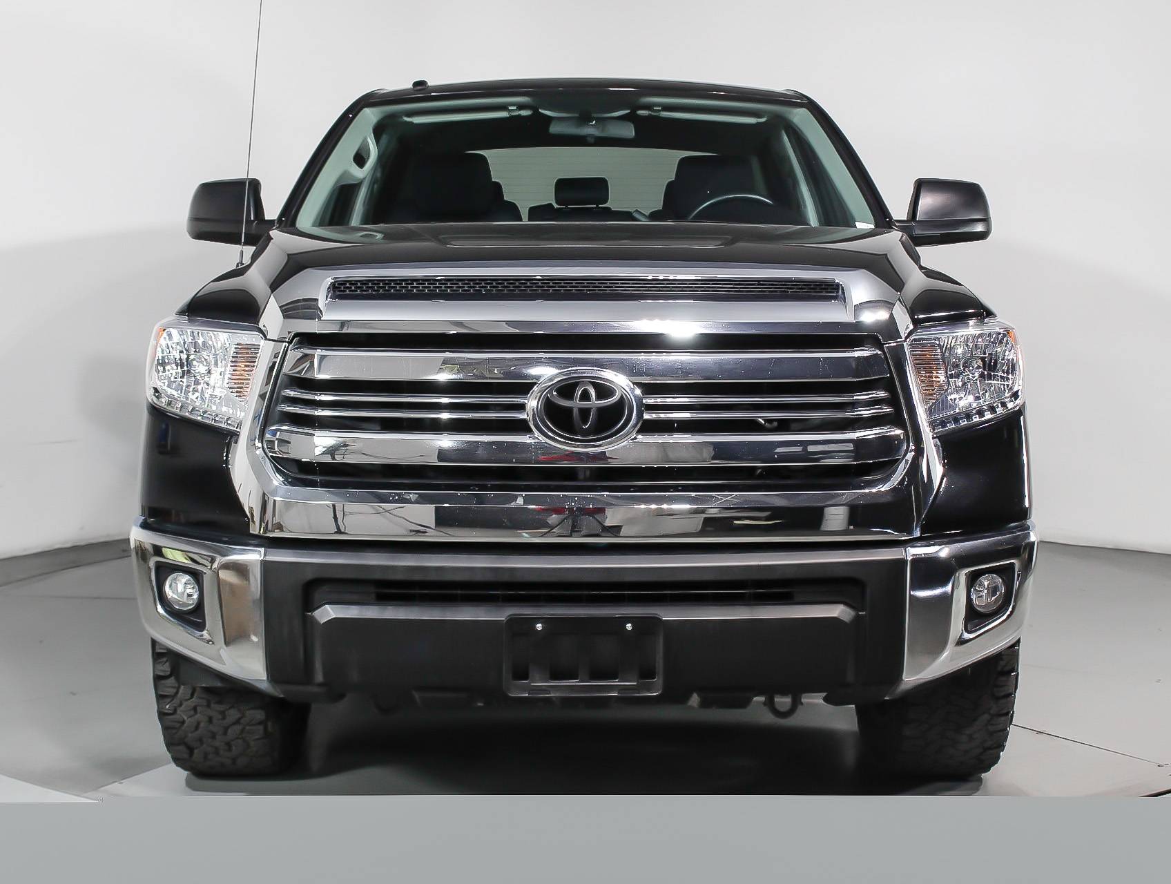 Florida Fine Cars - Used TOYOTA TUNDRA 2017 MIAMI Crewmax Sr5 Tss Pkg