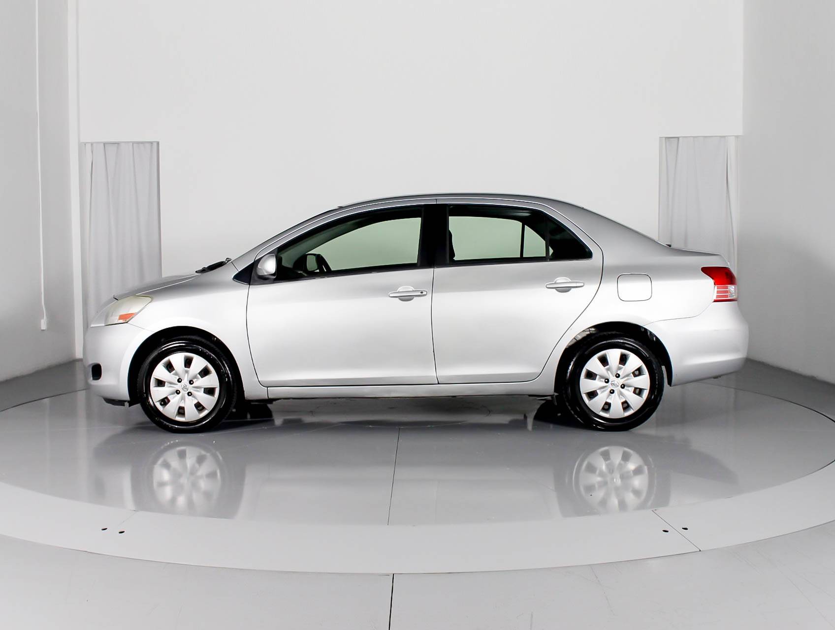 Florida Fine Cars - Used TOYOTA YARIS 2012 MARGATE 