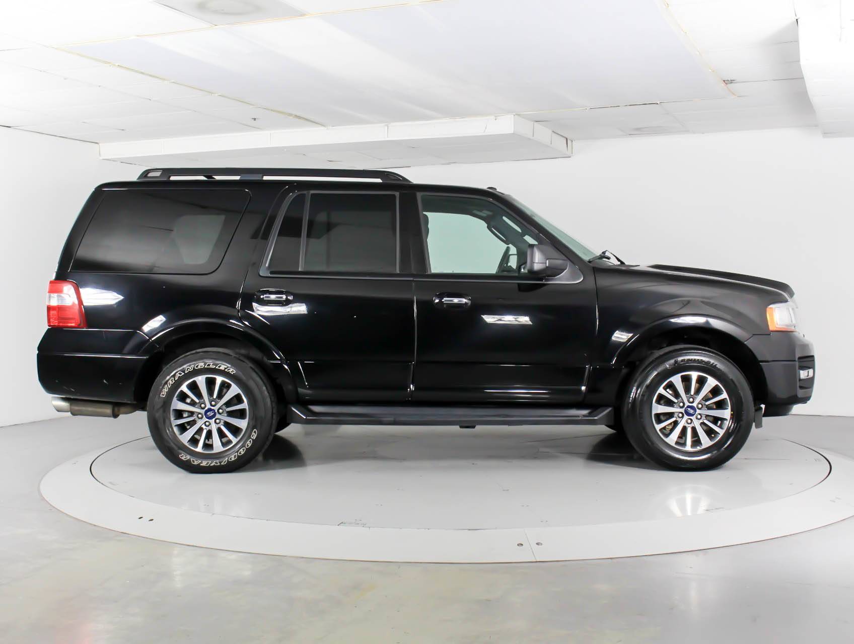 Florida Fine Cars - Used FORD EXPEDITION 2017 WEST PALM Xlt 4x4