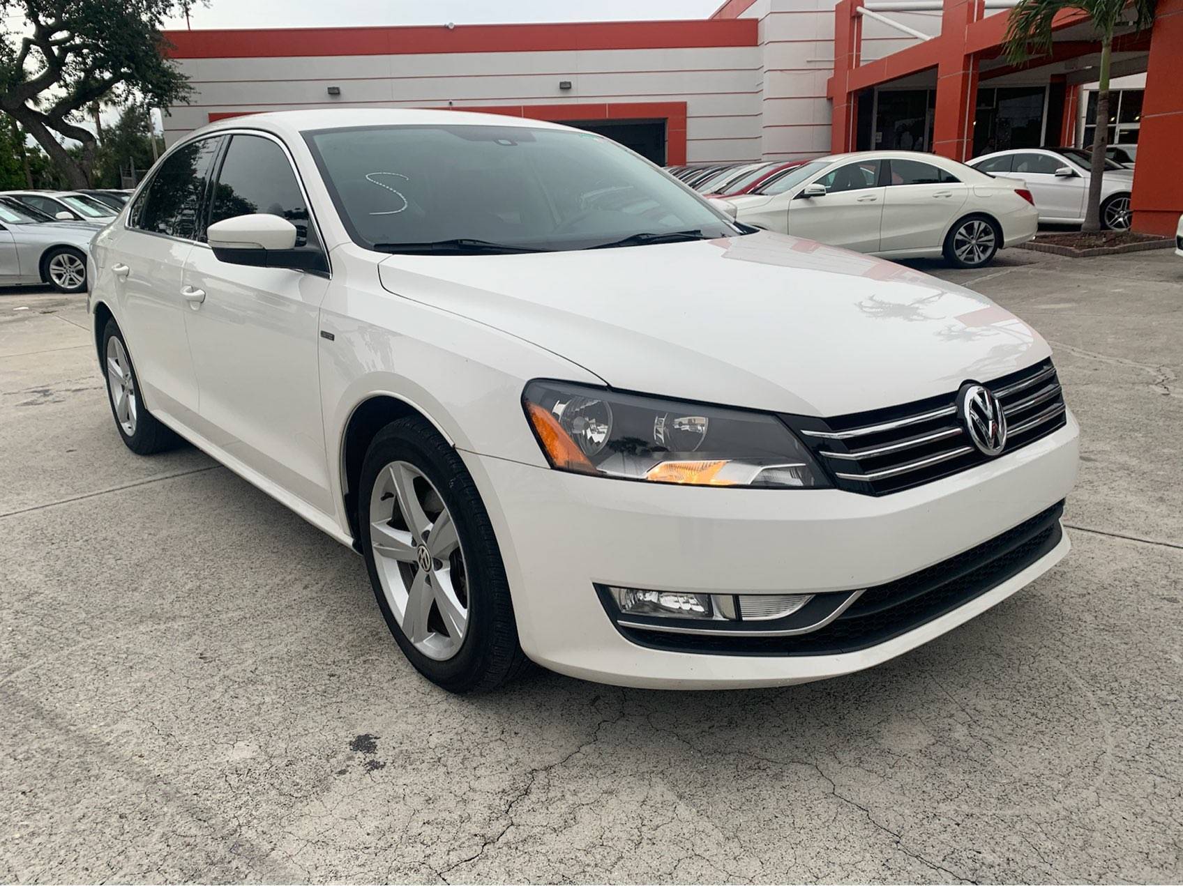 Florida Fine Cars - Used Volkswagen Passat 2015 WEST PALM 1.8T LIMITED EDITION