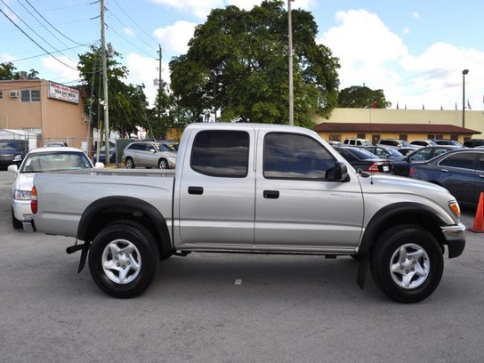 Florida Fine Cars - Used TOYOTA TACOMA 2004 HOLLYWOOD 