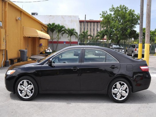 Florida Fine Cars - Used TOYOTA CAMRY 2007 HOLLYWOOD LE