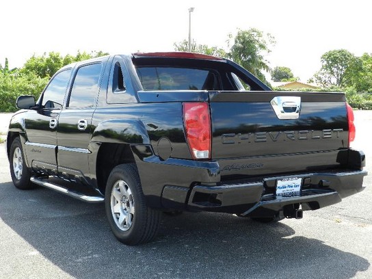 Florida Fine Cars - Used CHEVROLET AVALANCHE 1500 2002 MIAMI 1500 2WD