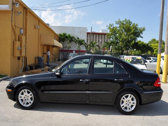 Florida Fine Cars - Used MERCEDES-BENZ E CLASS 2004 HOLLYWOOD E320