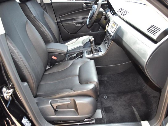 Florida Fine Cars - Used VOLKSWAGEN PASSAT 2007 HOLLYWOOD 2.0T-LOW MILES