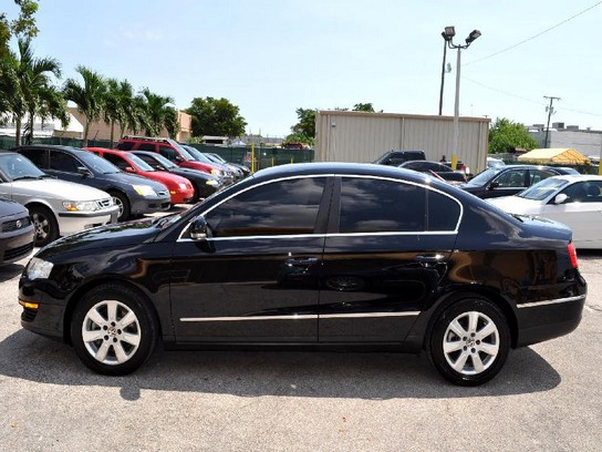 Florida Fine Cars - Used VOLKSWAGEN PASSAT 2007 HOLLYWOOD 2.0T-LOW MILES