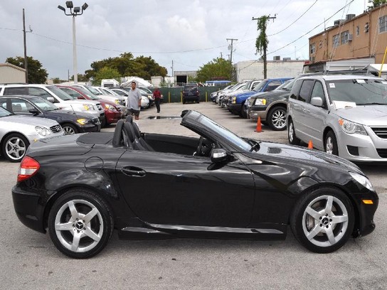 Florida Fine Cars - Used MERCEDES-BENZ SLK CLASS 2005 MIAMI SLK350-LOW MILES