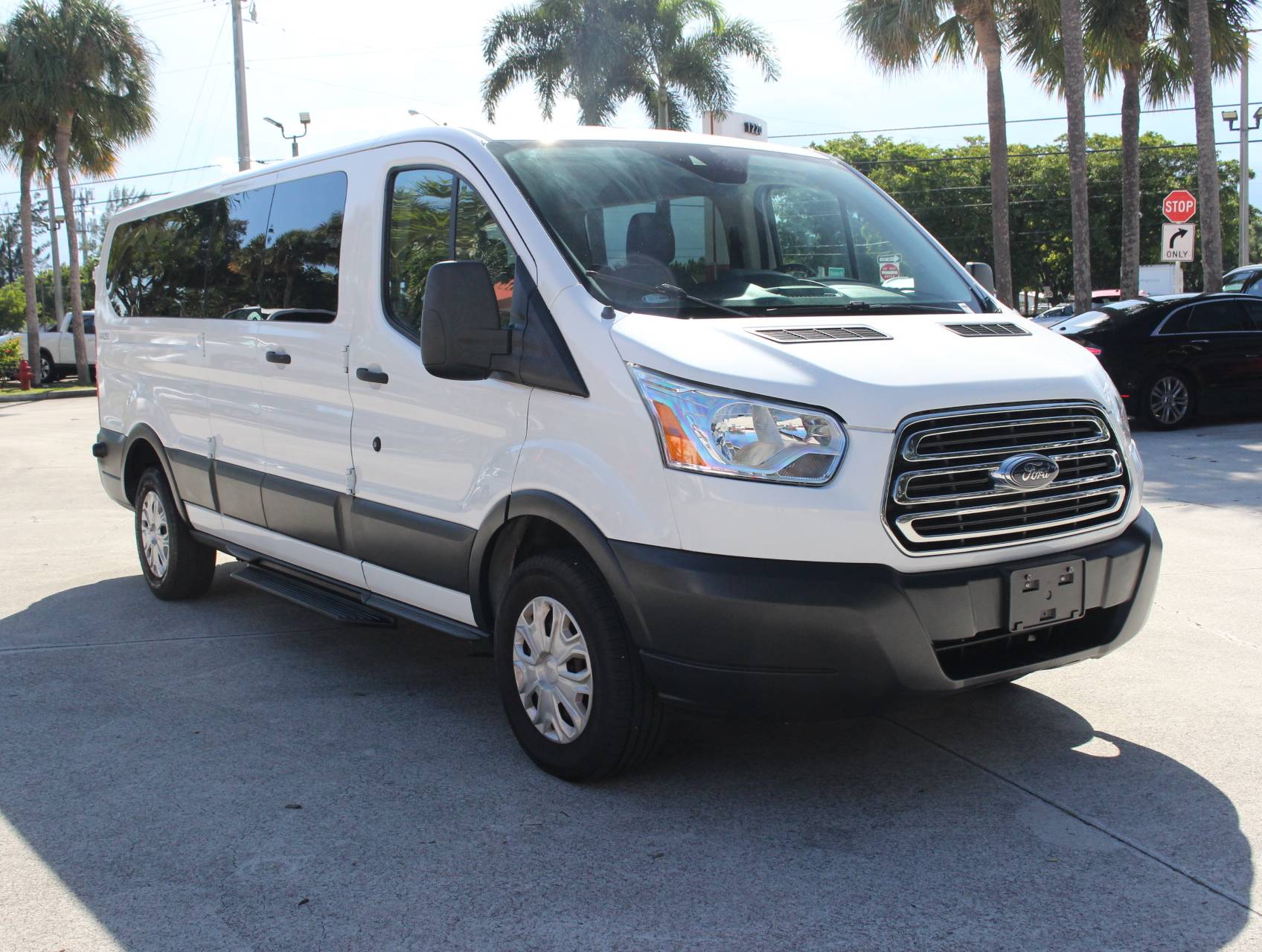 Used 2016 FORD TRANSIT WAGON XLT For Sale In Undefined | 116595