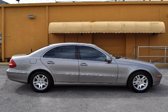 Florida Fine Cars - Used MERCEDES-BENZ E CLASS 2003 HOLLYWOOD E320