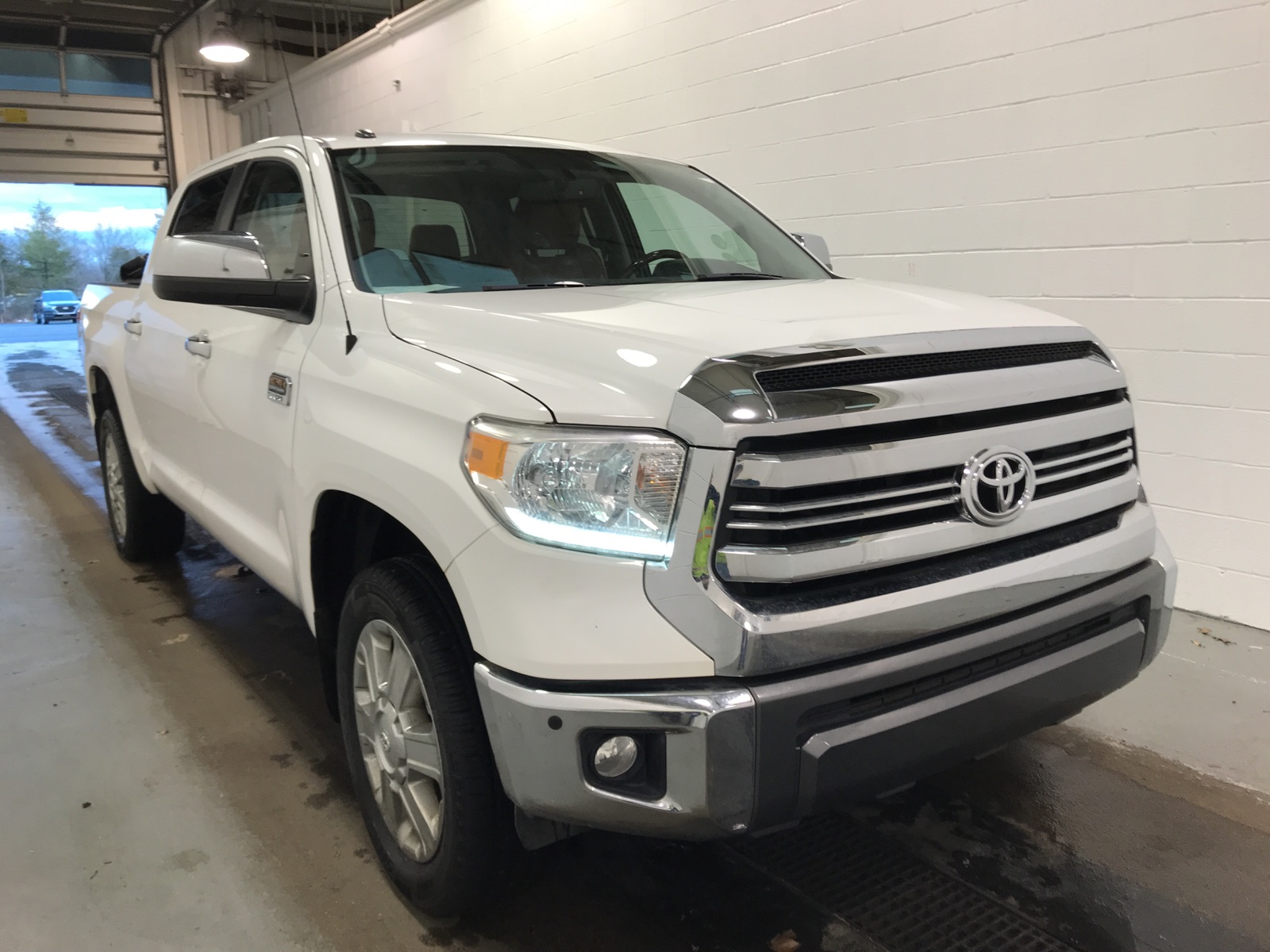 Florida Fine Cars - Used TOYOTA TUNDRA 4WD 2016 MIAMI 1794