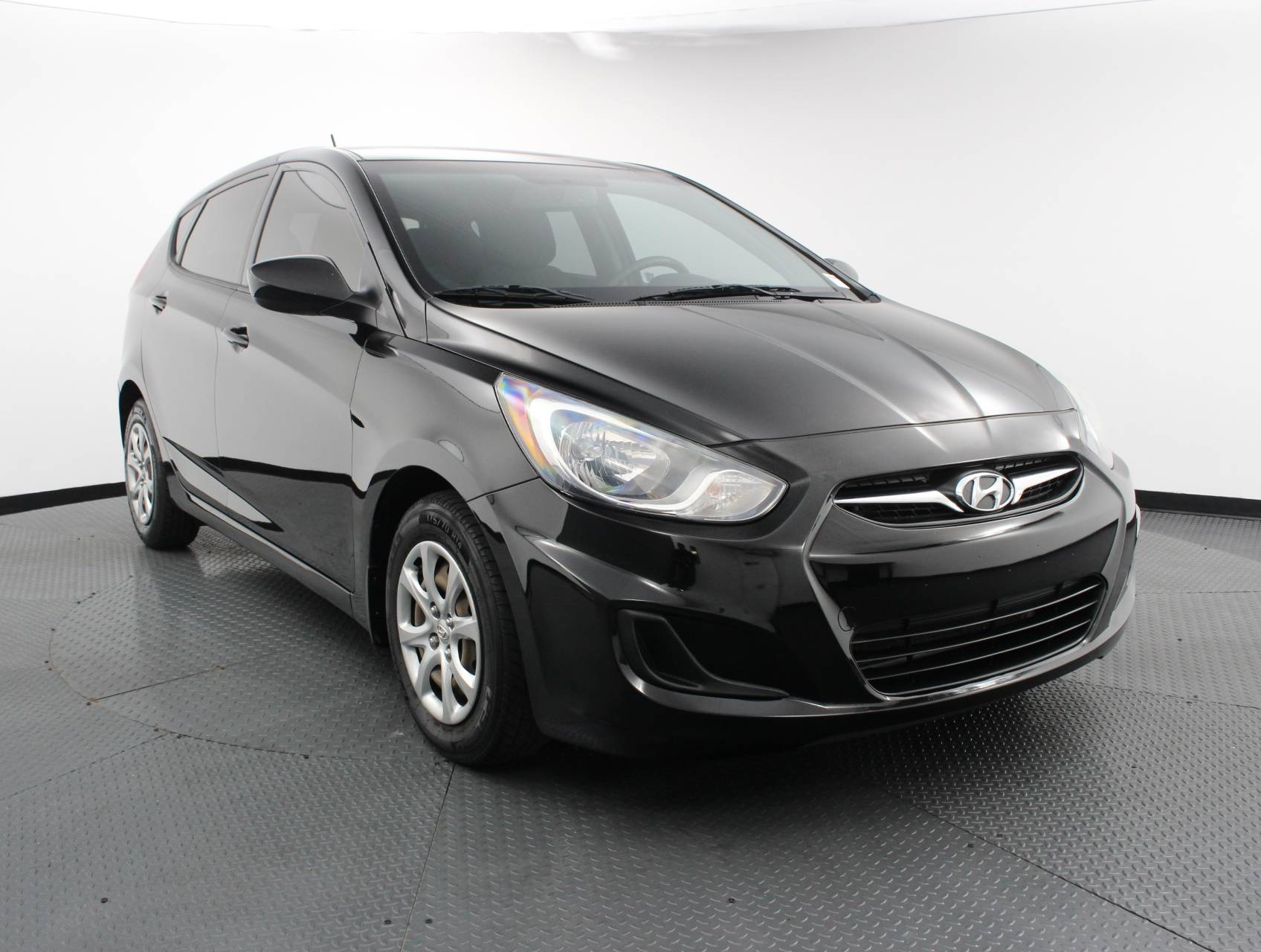 Florida Fine Cars - Used HYUNDAI ACCENT 2013 WEST PALM GS