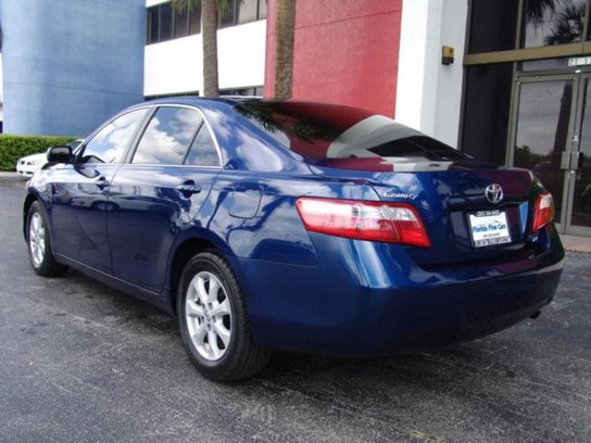 Florida Fine Cars - Used TOYOTA CAMRY 2007 MIAMI LE