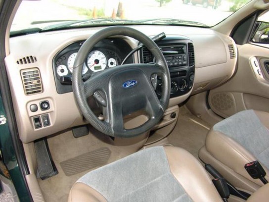 Florida Fine Cars - Used FORD ESCAPE 2001 MIAMI XLS 2WD