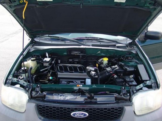 Florida Fine Cars - Used FORD ESCAPE 2001 MIAMI XLS 2WD
