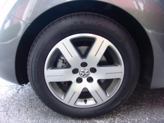 Florida Fine Cars - Used VOLKSWAGEN NEW BEETLE 2006 MIAMI 2.5