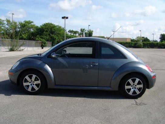 Florida Fine Cars - Used VOLKSWAGEN NEW BEETLE 2006 MIAMI 2.5