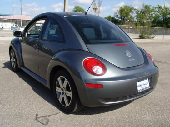Florida Fine Cars - Used VOLKSWAGEN NEW BEETLE 2006 MIAMI 2.5