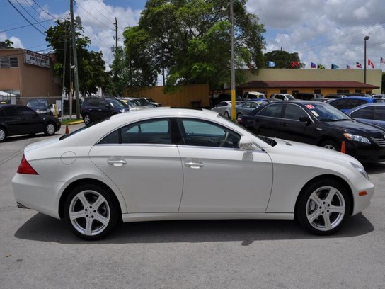 Florida Fine Cars - Used MERCEDES-BENZ CLS CLASS 2007 HOLLYWOOD CLS550