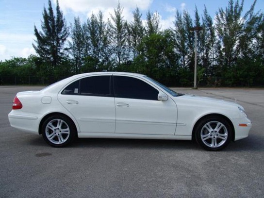Florida Fine Cars - Used MERCEDES-BENZ E CLASS 2006 MIAMI E350