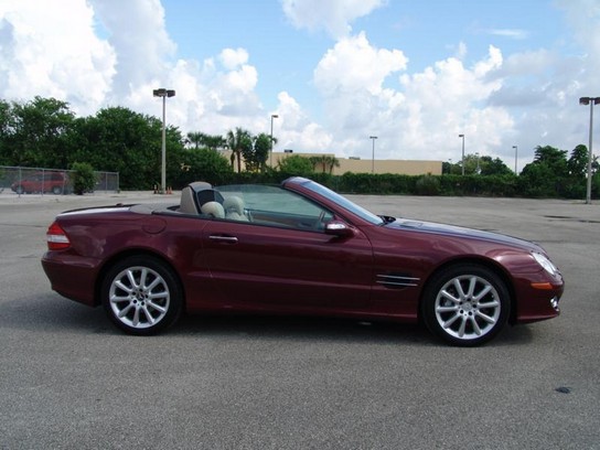 Florida Fine Cars - Used MERCEDES-BENZ SL CLASS 2007 MIAMI SL550