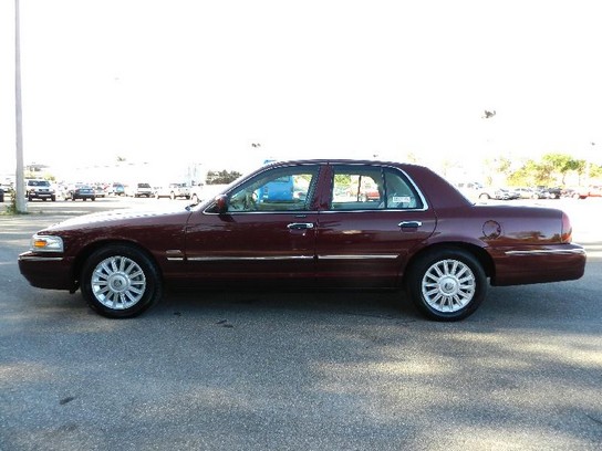 Florida Fine Cars - Used MERCURY GRAND MARQUIS 2010 MIAMI LS