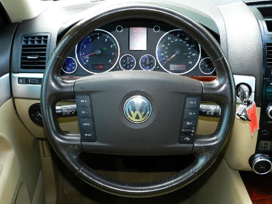 Florida Fine Cars - Used VOLKSWAGEN TOUAREG 2006 MIAMI AWD