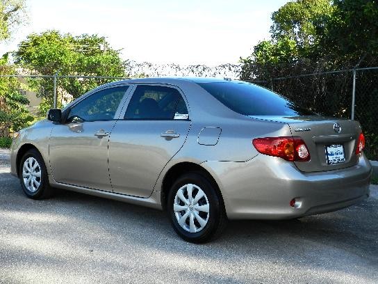 Florida Fine Cars - Used TOYOTA COROLLA 2010 HOLLYWOOD LE