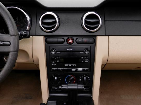 Florida Fine Cars - Used FORD MUSTANG 2005 HOLLYWOOD Deluxe/Premium