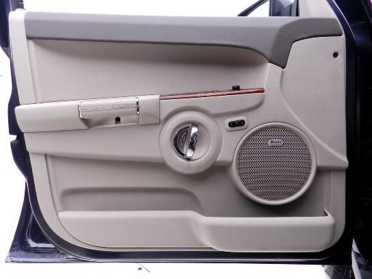 Florida Fine Cars - Used JEEP COMMANDER 2007 MIAMI Overland HEMI