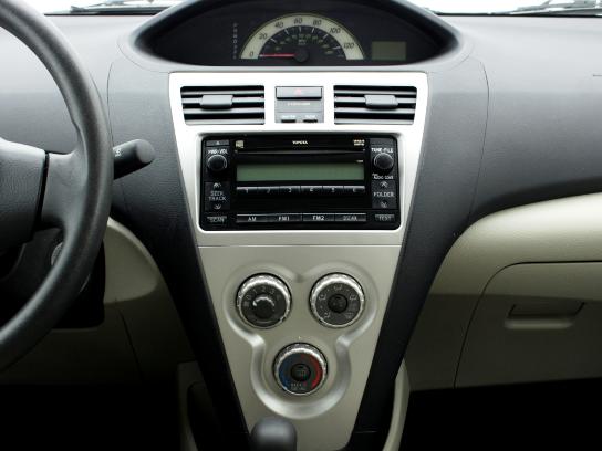 Florida Fine Cars - Used TOYOTA YARIS 2007 HOLLYWOOD Tan