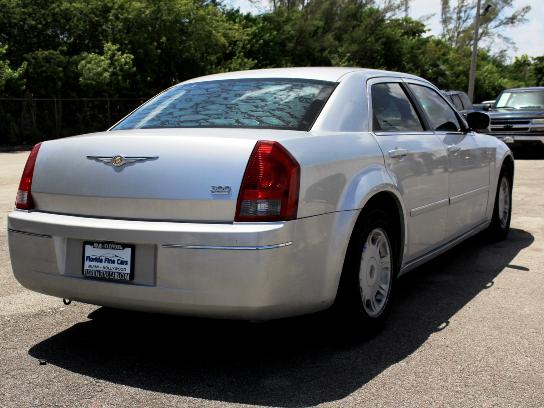 Florida Fine Cars - Used CHRYSLER 300 2006 MIAMI TOURING