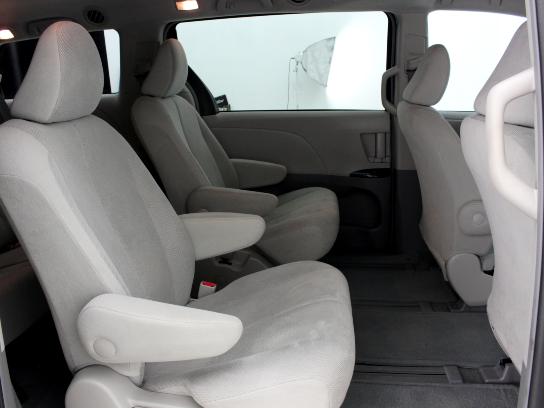 Florida Fine Cars - Used TOYOTA SIENNA 2011 MIAMI Le