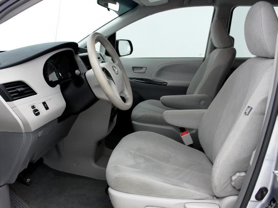 Florida Fine Cars - Used TOYOTA SIENNA 2011 MIAMI Le