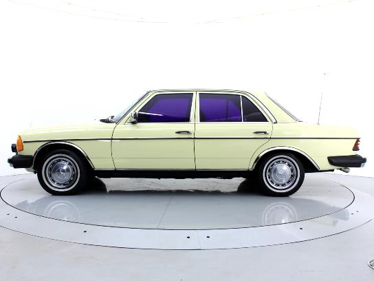 Florida Fine Cars - Used MERCEDES-BENZ 240 1979 MIAMI Leather