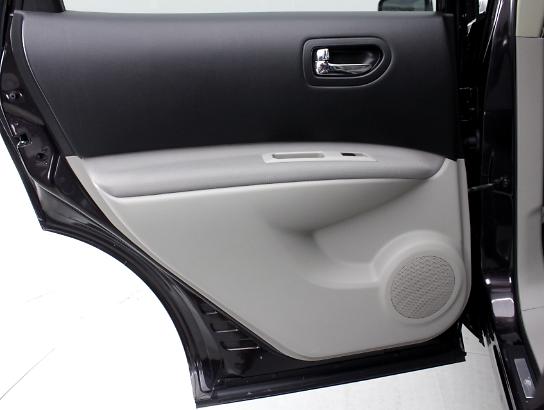 Florida Fine Cars - Used NISSAN ROGUE 2012 HOLLYWOOD Sv