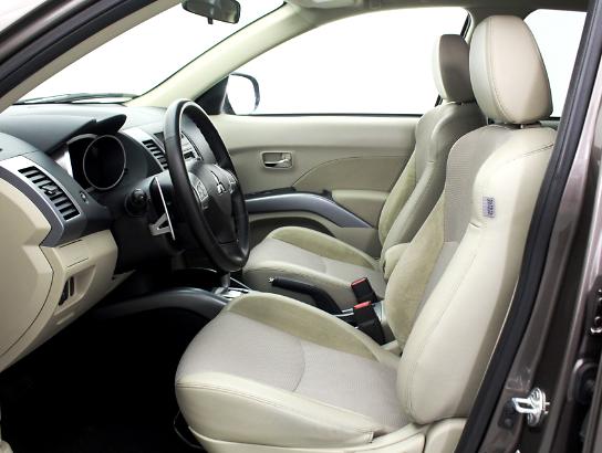 Florida Fine Cars - Used MITSUBISHI OUTLANDER 2012 MIAMI Se