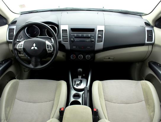 Florida Fine Cars - Used MITSUBISHI OUTLANDER 2012 MIAMI Se