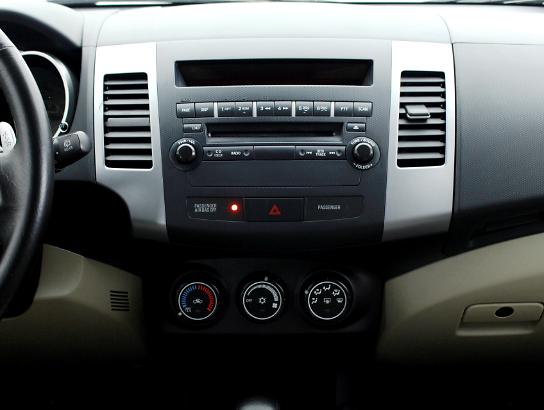 Florida Fine Cars - Used MITSUBISHI OUTLANDER 2012 MIAMI Se