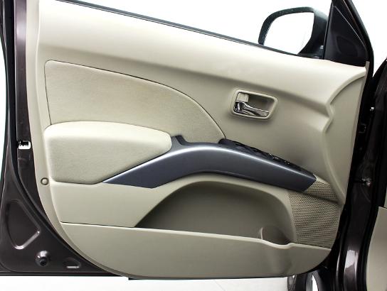 Florida Fine Cars - Used MITSUBISHI OUTLANDER 2012 MIAMI Se