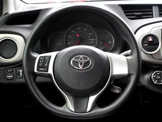 Florida Fine Cars - Used TOYOTA YARIS 2013 WEST PALM LE