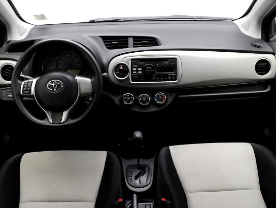 Florida Fine Cars - Used TOYOTA YARIS 2013 WEST PALM Le