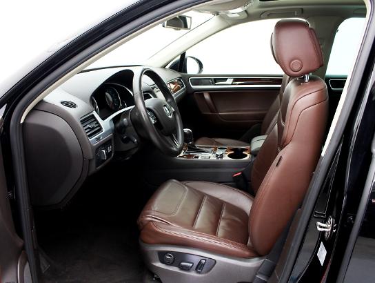 Florida Fine Cars - Used VOLKSWAGEN TOUAREG 2011 MIAMI V6 TDI