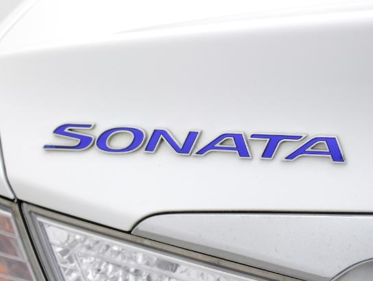 Florida Fine Cars - Used HYUNDAI SONATA HYBRID 2011 MIAMI BASE