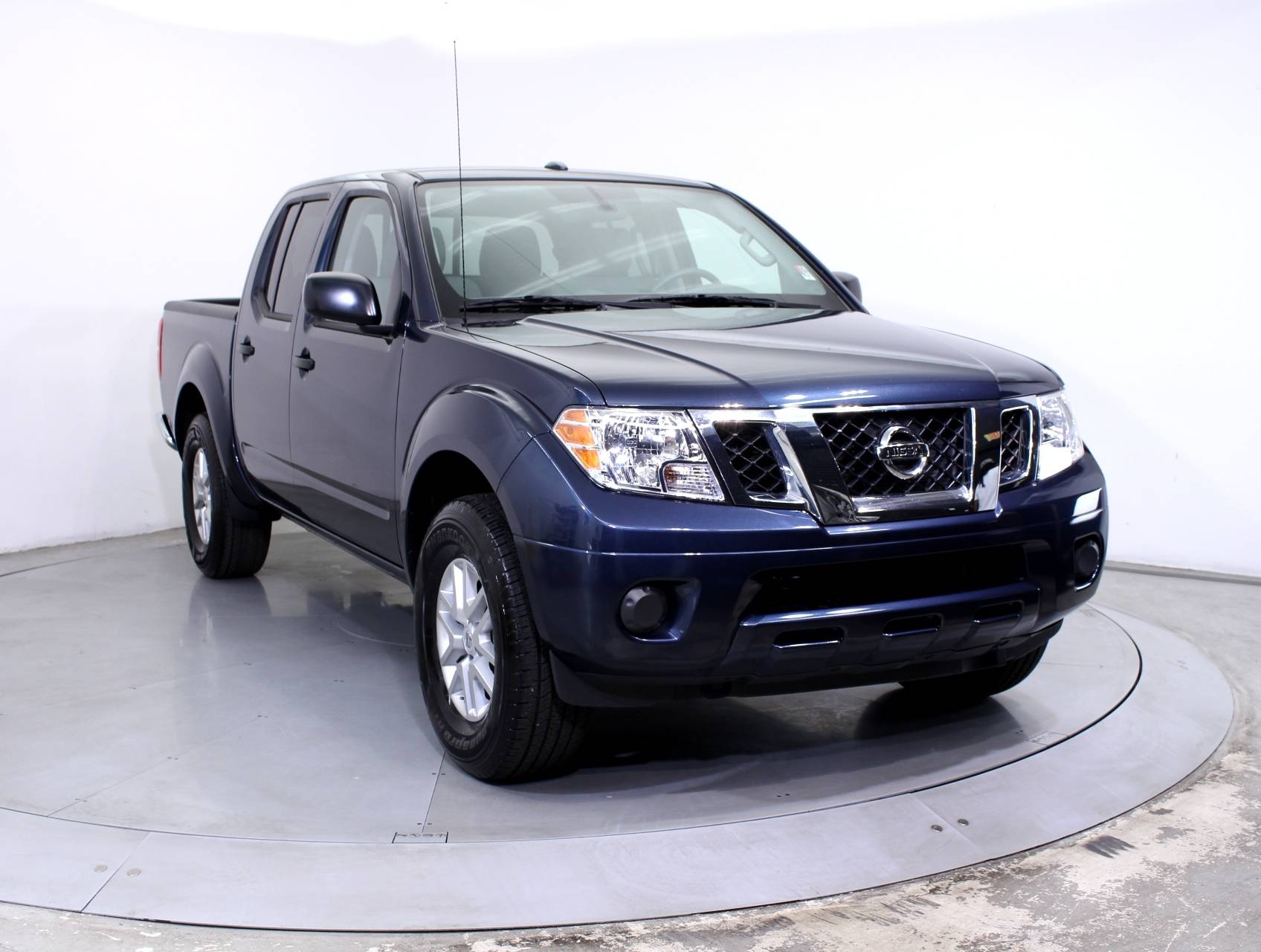 Florida Fine Cars - Used NISSAN FRONTIER 2016 MIAMI Sv 4wd
