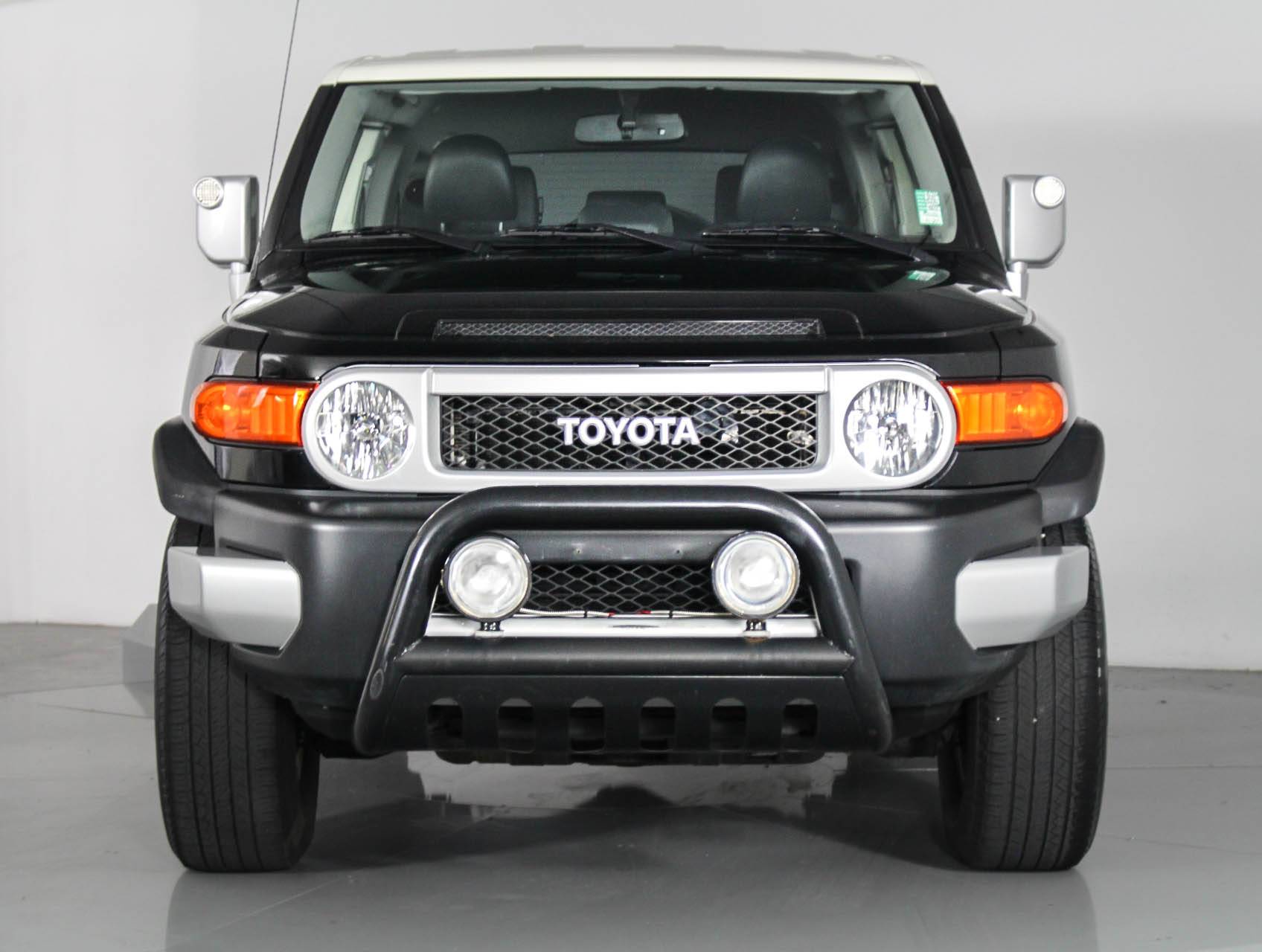 Florida Fine Cars - Used TOYOTA FJ CRUISER 2013 WEST PALM 4x4