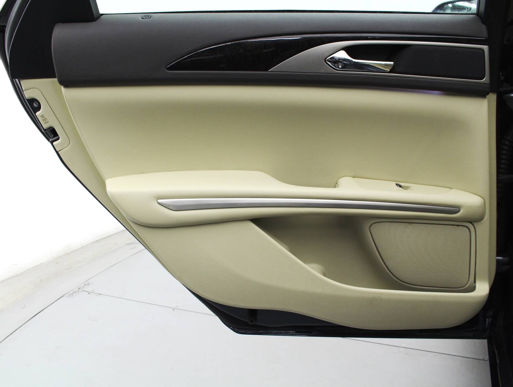 Florida Fine Cars - Used LINCOLN MKZ 2013 MIAMI 