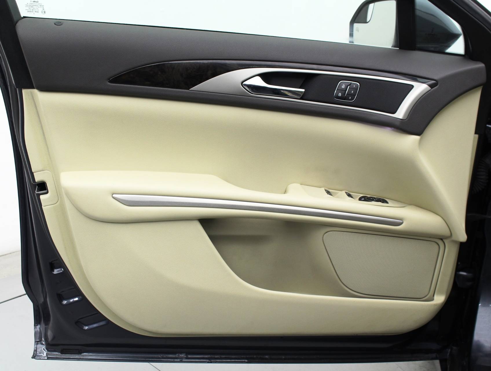 Florida Fine Cars - Used LINCOLN MKZ 2013 MIAMI 